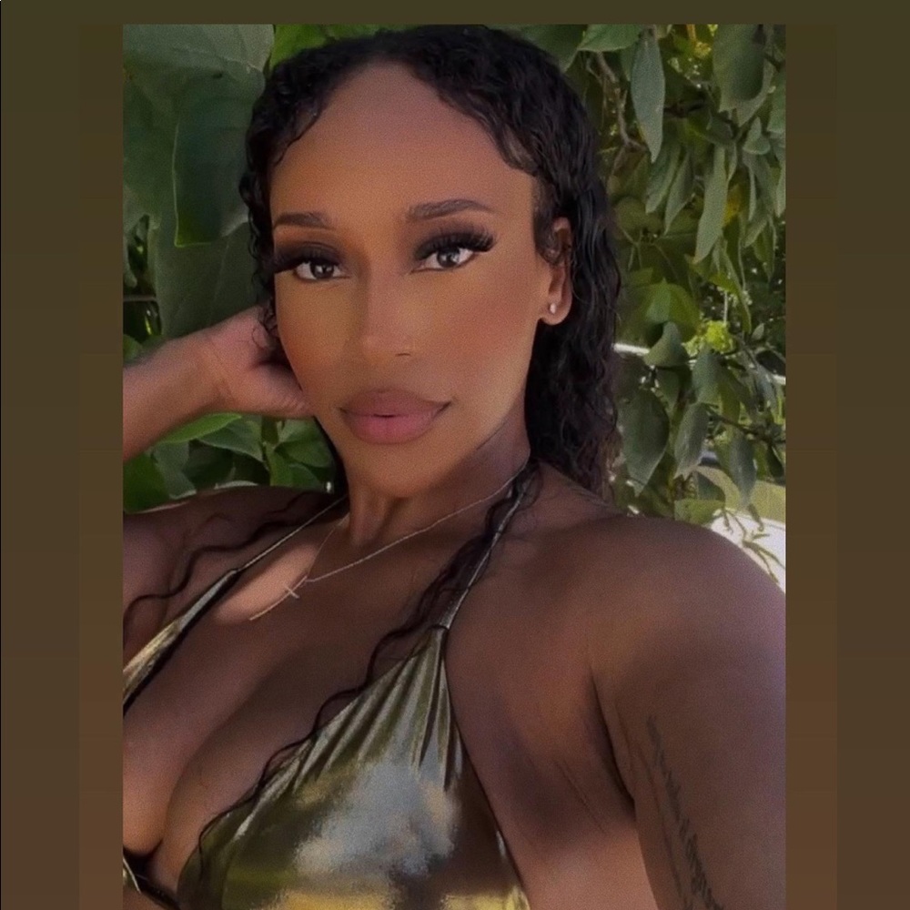 Meet your Posher, Briyana